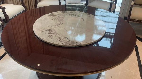 BẢO VỆ NỘI THẤT CAO CẤP TẠI VINHOMES RIVERSIDE: DÁN PPF TPU 6.5MIL CHO BÀN GỖ & ĐÁ MARBLE