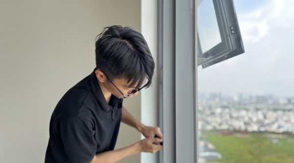 Dán phim cách nhiệt nhà kính tại chung cư Urban Green