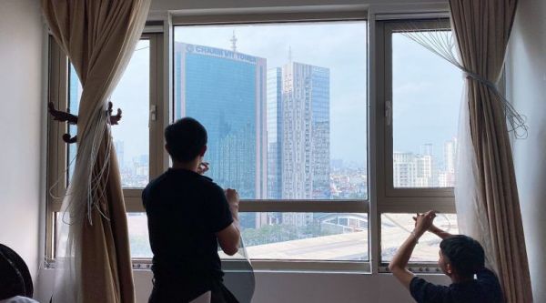 Quy Trình Dán Phim Cách Nhiệt Dành Cho Nhà Kính