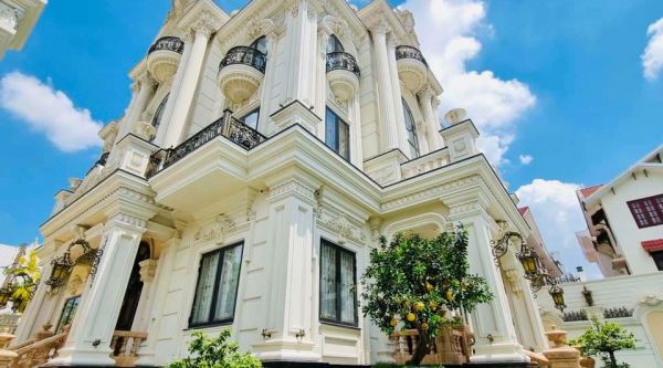 Dán phim PPF bảo vệ mặt bàn cho biệt thự tại TP Hồ Chí Minh